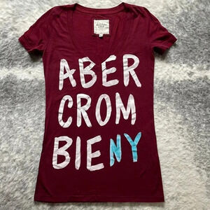 🔥 4/$20 Abercrombie &  Fitch Graphic T Shirt